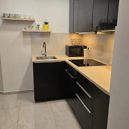 Olivia Apartman *
